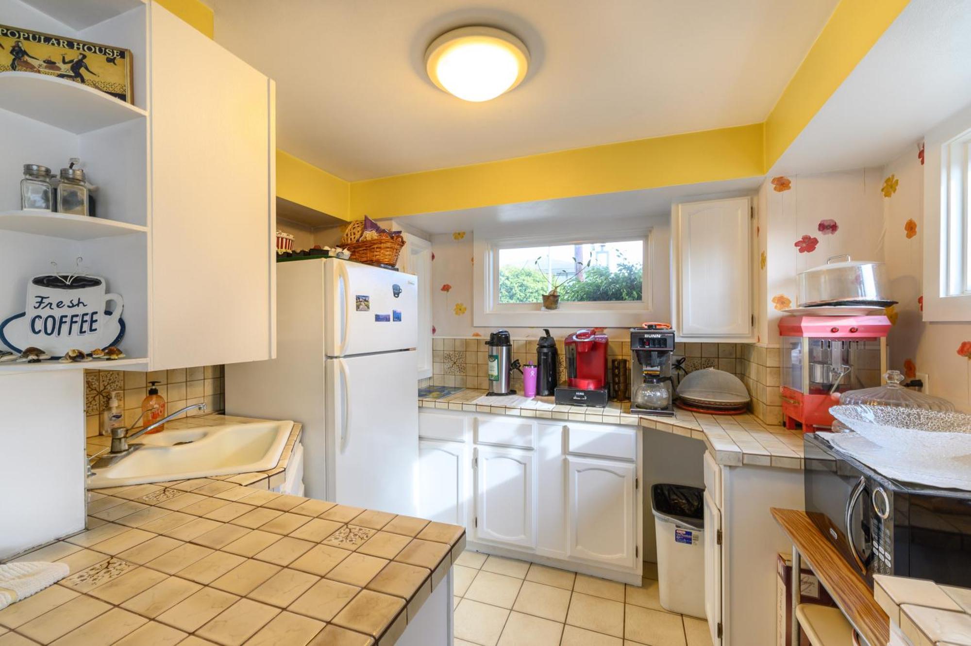 Beachrunners Bed & Breakfast 2*
